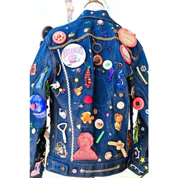 Custom 80's Denim Jean Jacket Levi's Orange Label Charms Pins Patches - Picture 7 of 15